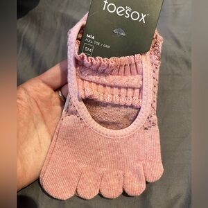 ToeSox Mia Pink Grip Socks Size small